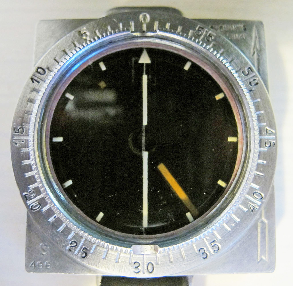 One of the First Suunto M-311 models. Photo by Kmseteam